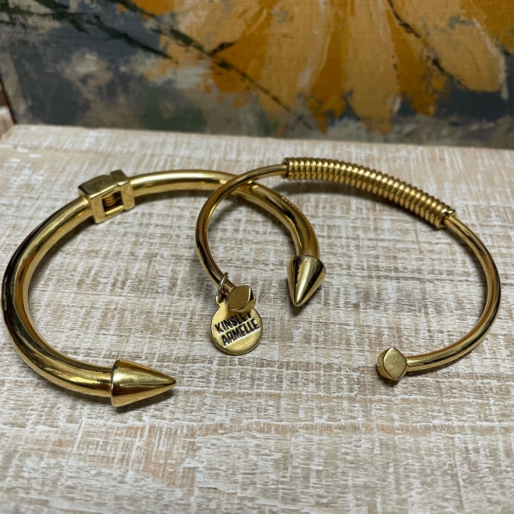 Kinsley Armelle Hinged Bracelets